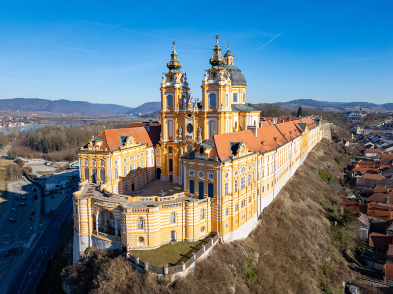 Το μοναστηριακό συγκρότημα του Μελκ