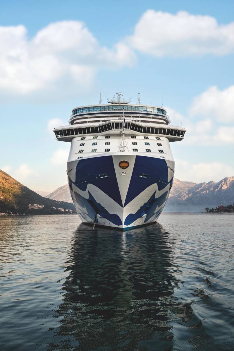 Ένα κρουαζιερόπλοιο ανώτερης κλάσης