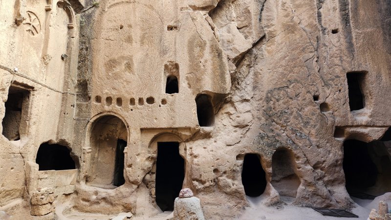 Μονή Γκιουμούσλερ, Νίγδη