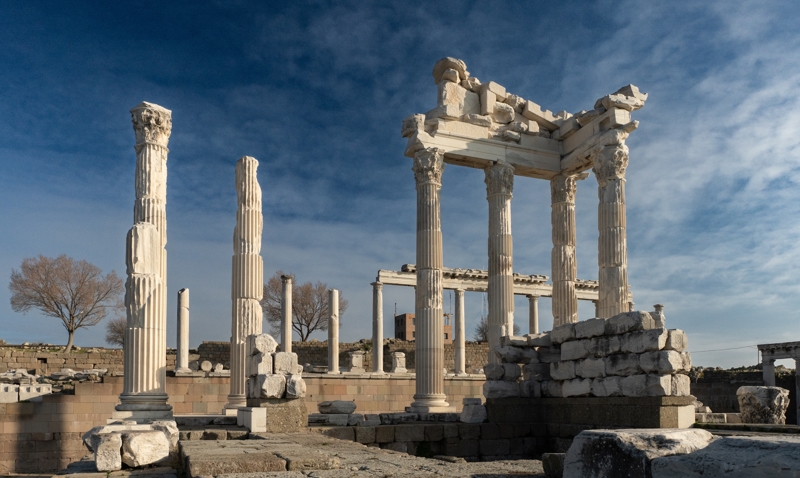 Πέργαμος και Αϊβαλί, τα διαμάντια της Μικράς Ασίας