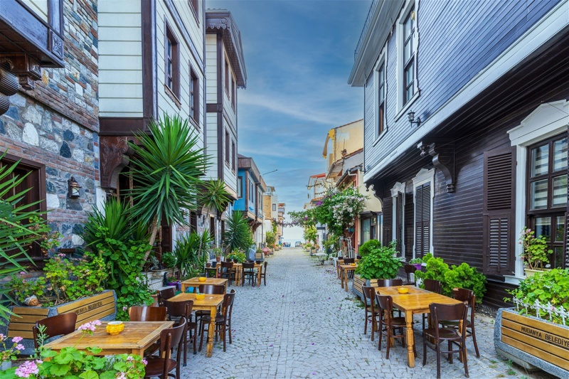 ΤΣΑΝΑΚΑΛΕ – ΑΡΤΑΚΗ – ΚΥΖΙΚΟΣ – ΤΡΙΓΛΙΑ – ΜΟΥΔΑΝΙΑ – ΠΡΟΥΣΑ