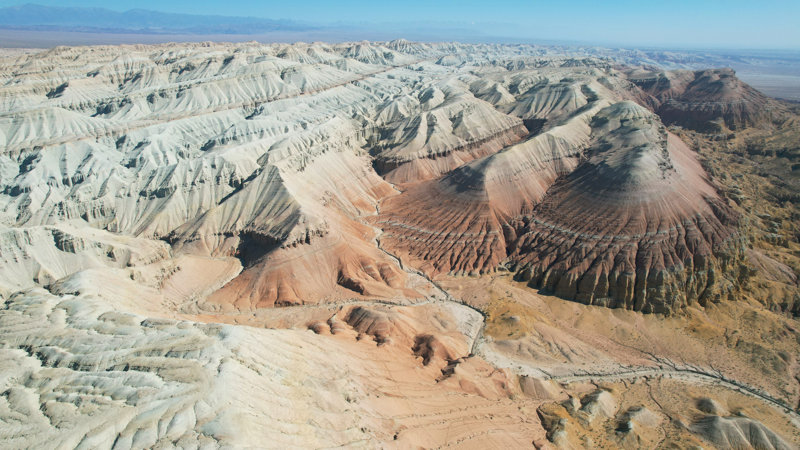 Αλμάτι –  Εθνικό Πάρκο Αλτίν Εμέλ – Λευκά Όρη Ακτάου