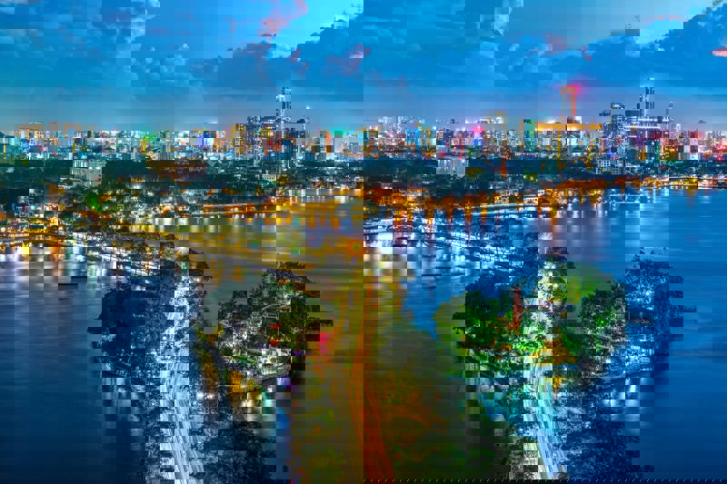 ΧΑΛΟΝΓΚ – ΑΝΟΪ (1η ξενάγηση – παράσταση με μαριονέτες στο νερό)