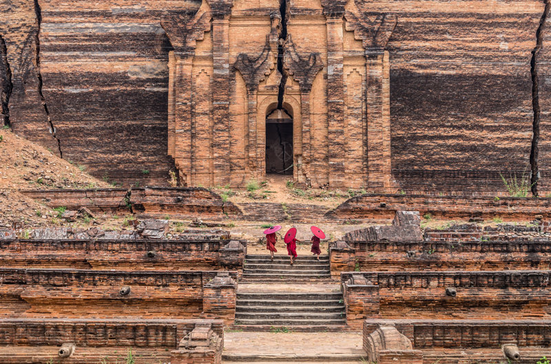 Η "μισοτελειωμένη" παγόδα στο Μινγκούν
