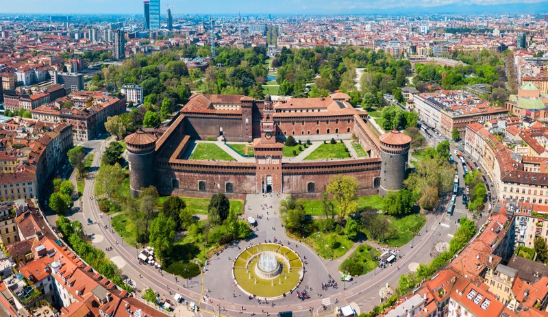 Κάστρο των Σφόρτσα, Μιλάνο