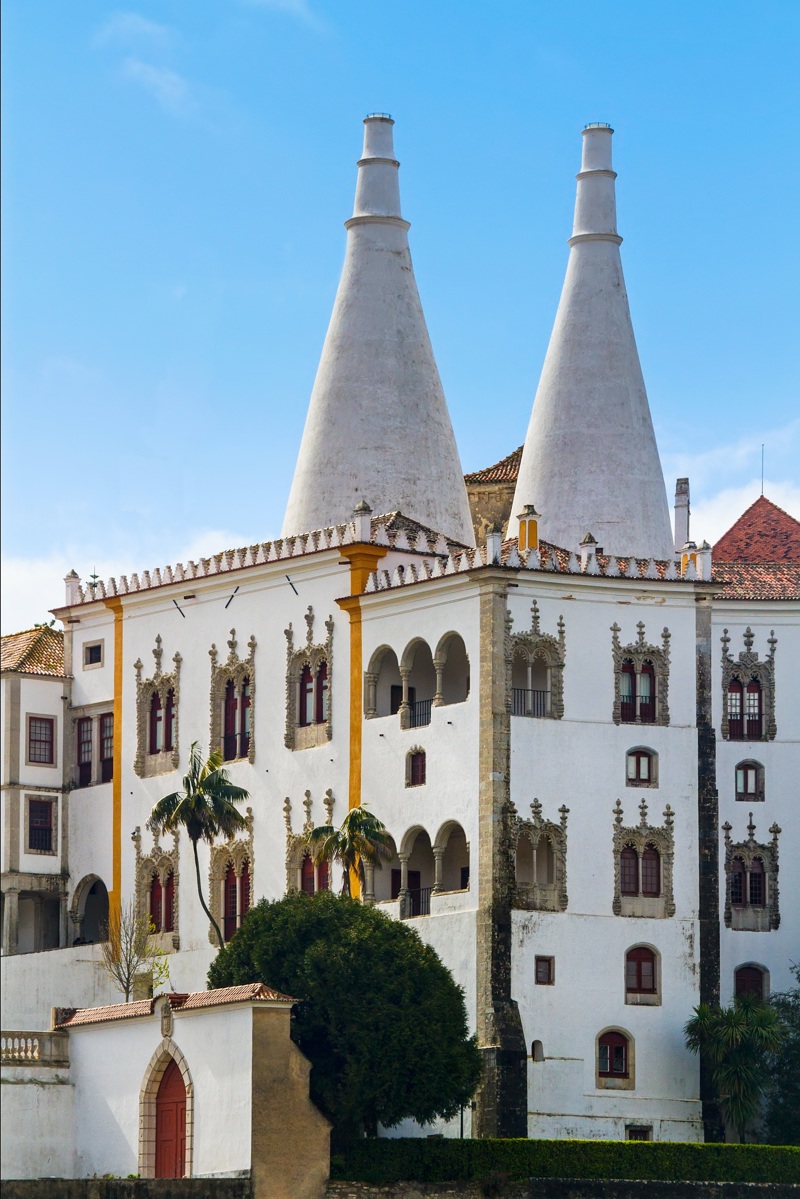 Γνωριμία με την παραμυθένια Σίντρα