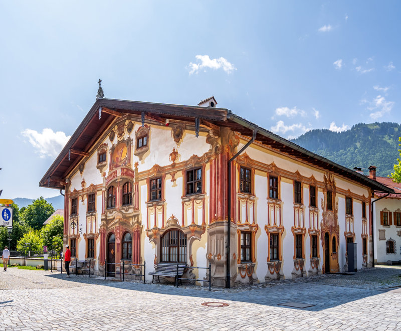 Ανακαλύπτουμε το Ομπεραμεργκάου