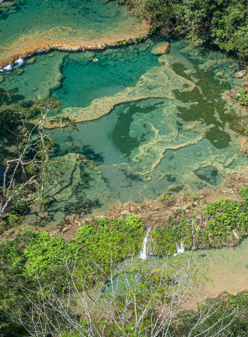 Ανακαλύπτουμε την άγνωστη κοιλάδα Σεμούκ Τσαμπέι