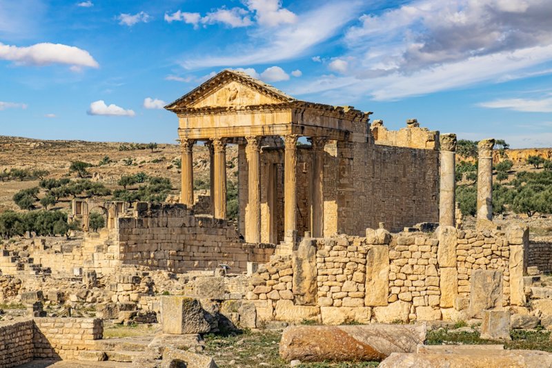 Ξενάγηση στη Ντούγκα