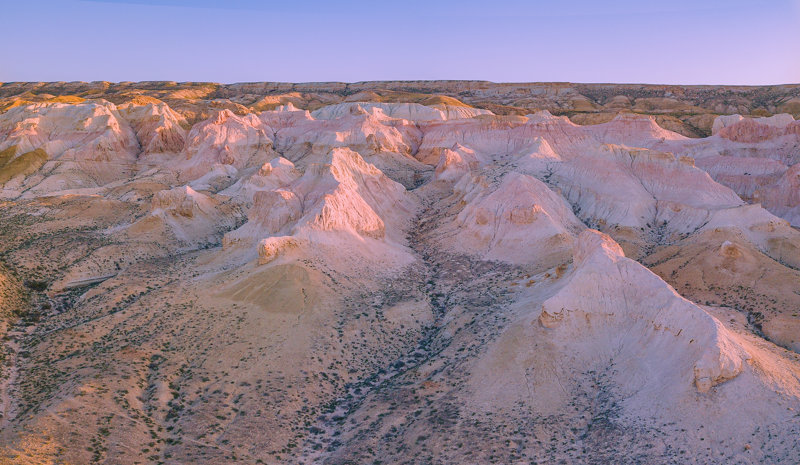 H αλατώδης οροσειρά Τουζμπέρ 