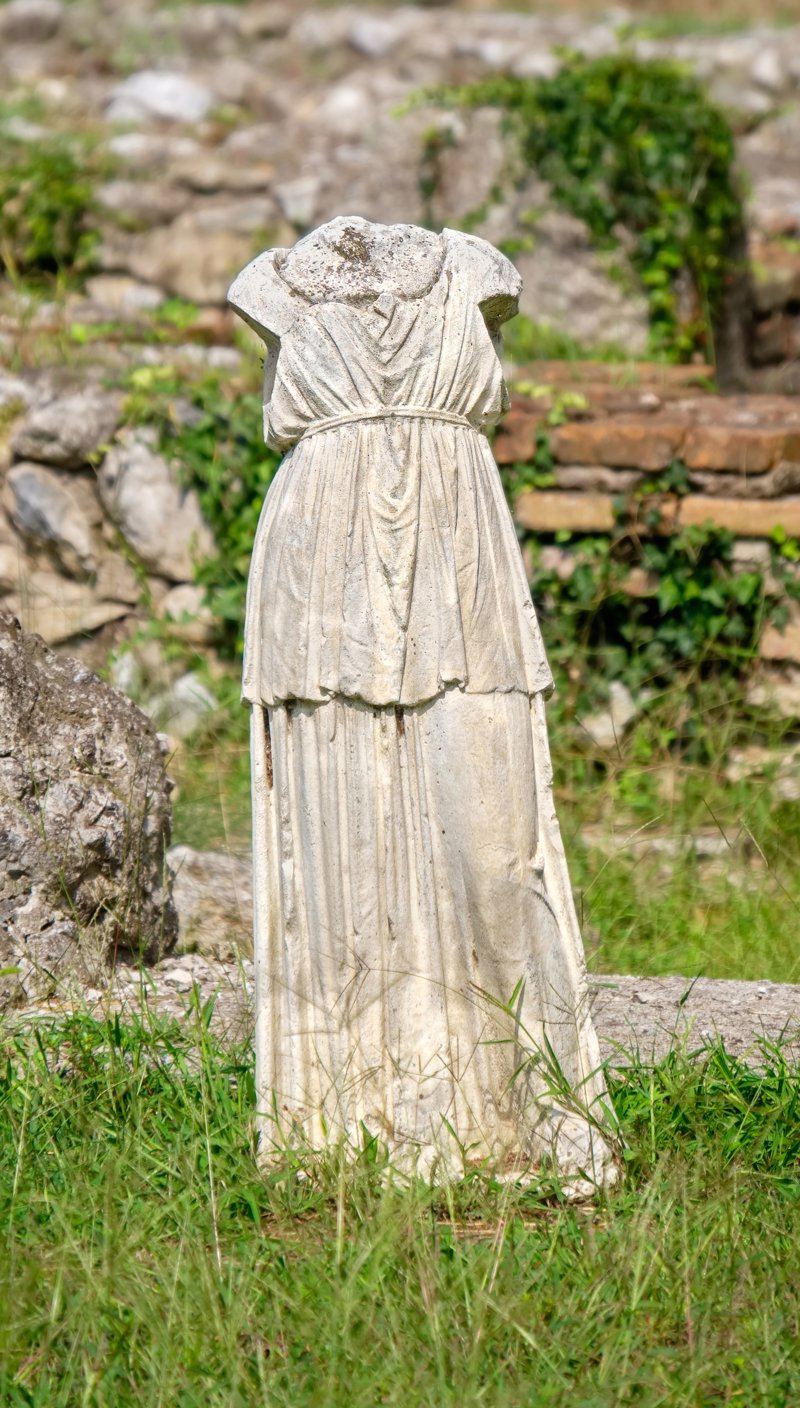 Ξενάγηση στον αρχαιολογικό χώρο του Δίον
