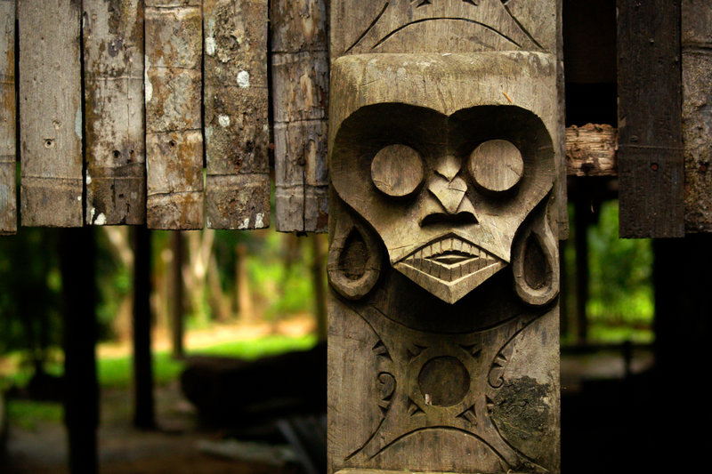 Γνωρίζουμε τοπικές φυλές στη ζούγκλα Κιναμπατανγκάν 