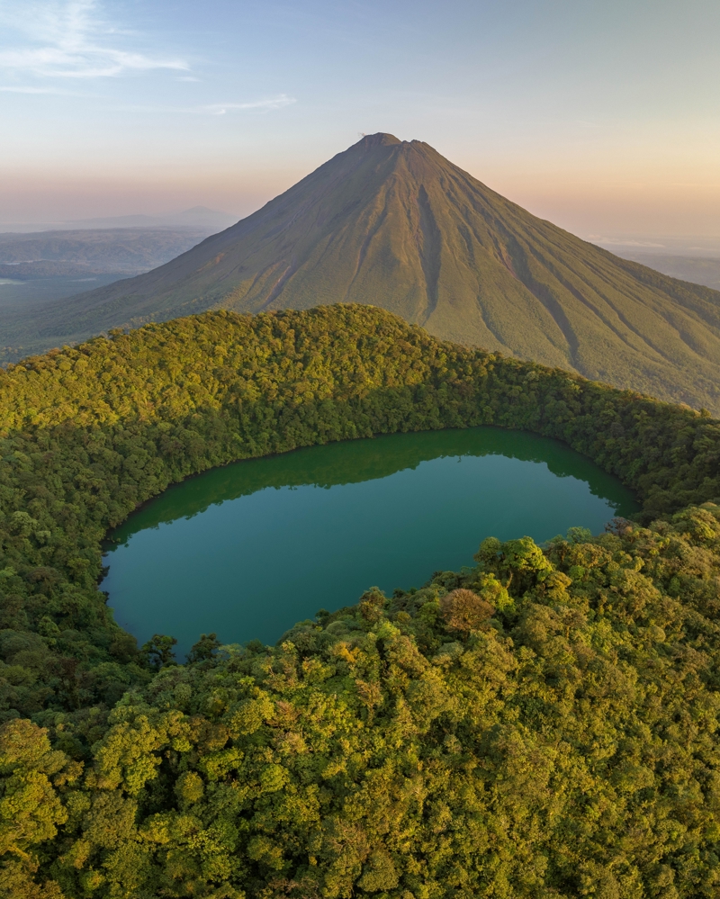 Διανυκτέρευση δίπλα στο ηφαίστειο Αρενάλ