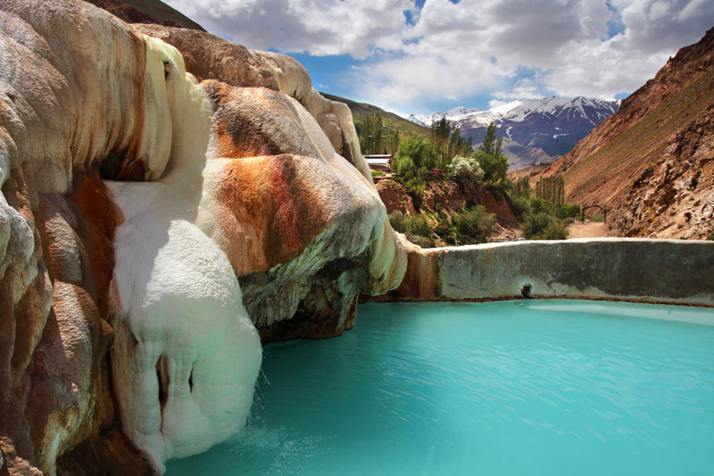 Οι εξωπραγματικές ιαματικές πηγές Γκαρμ Κάσμα