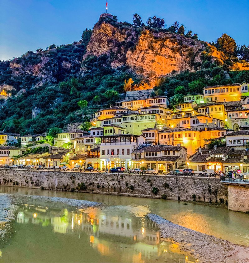 Η πανέμορφη Βεράτι