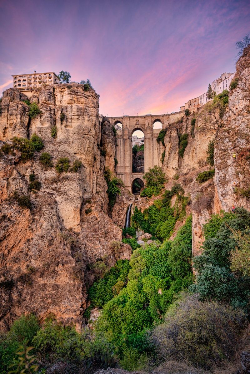 Διαμονή στην πανέμορφη Ρόντα