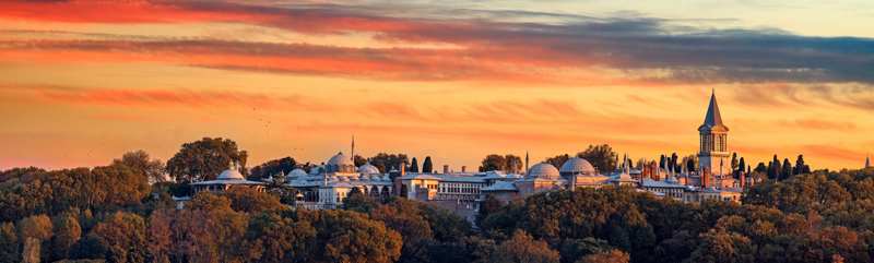 Το γοητευτικό Τοπ Καπί 