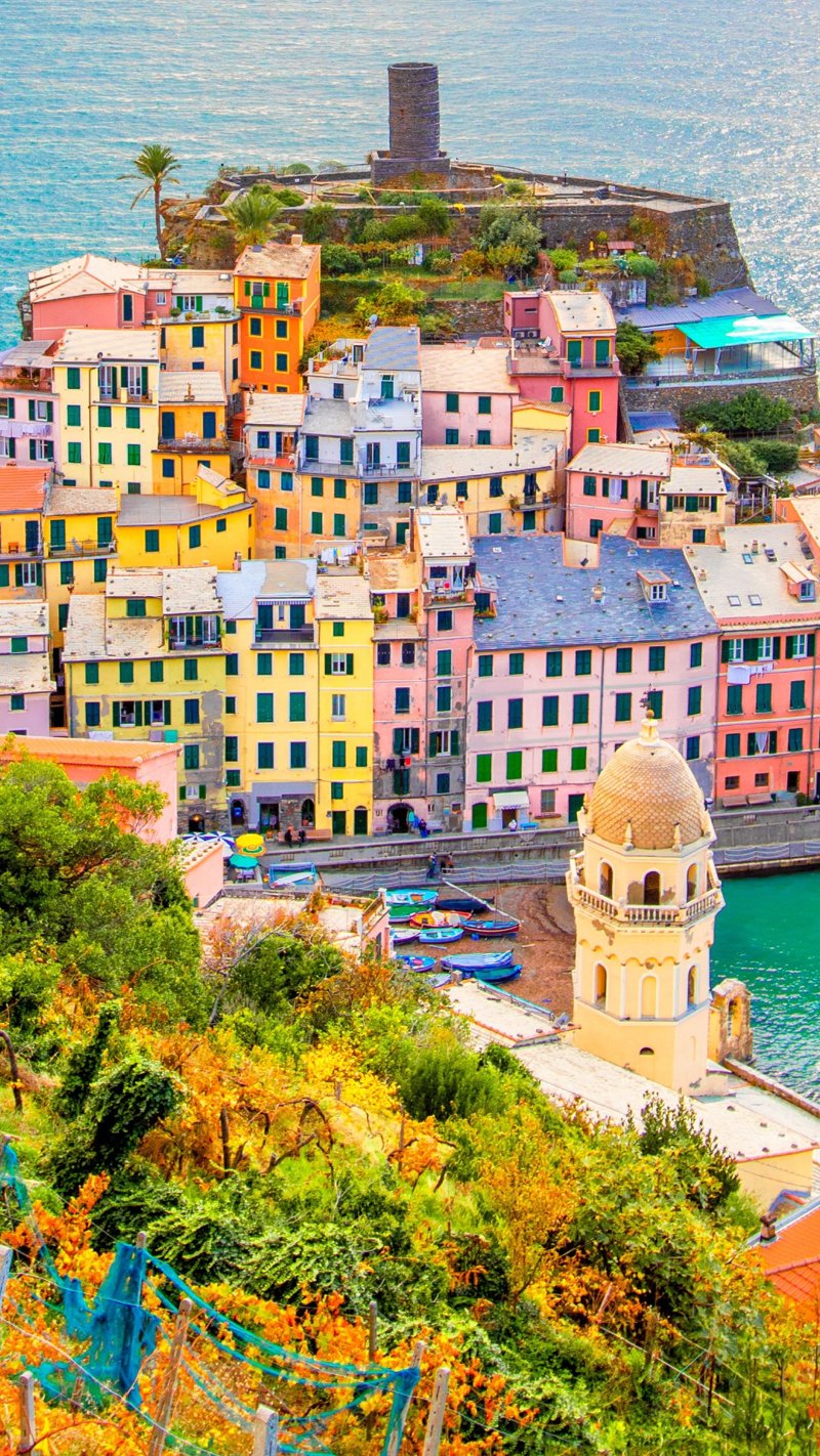 Περιλαμβάνονται κρουαζιέρες αξίας 100€ 