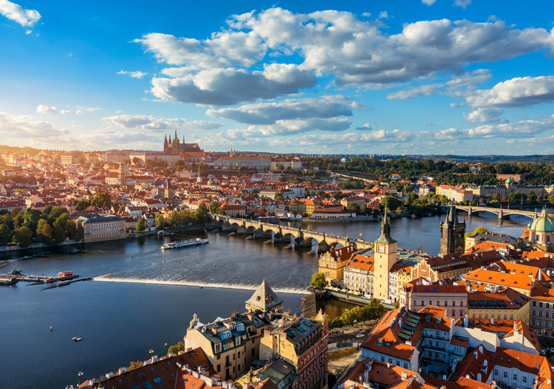 ΑΘΗΝΑ/ΘΕΣΣΑΛΟΝΙΚΗ/ΛΑΡΝΑΚΑ – ΠΡΑΓΑ