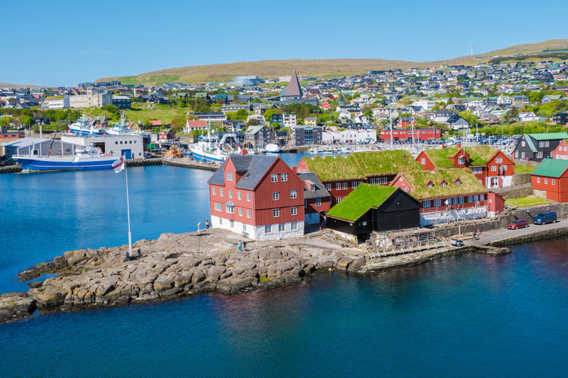 Το Τόρσχαβν με τα πολύχρωμα σπίτια