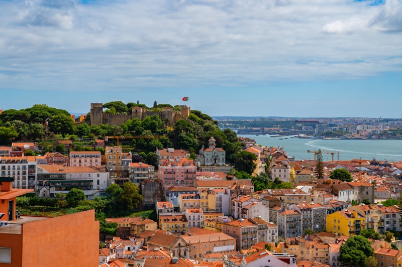 ΑΘΗΝΑ/ΘΕΣΣΑΛΟΝΙΚΗ/ΛΑΡΝΑΚΑ –  ΛΙΣΑΒΟΝΑ: Πάρκο των Εθνών, πανοραμική ξενάγηση 