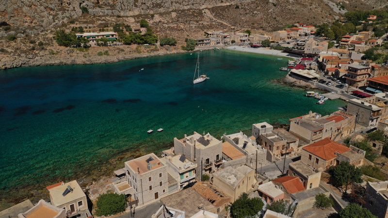 Απόσκιερη Μάνη (Αρεόπολη – Σπήλαια Διρού – Κυπάρισσος – Γερολιμένας – Βάθεια)    