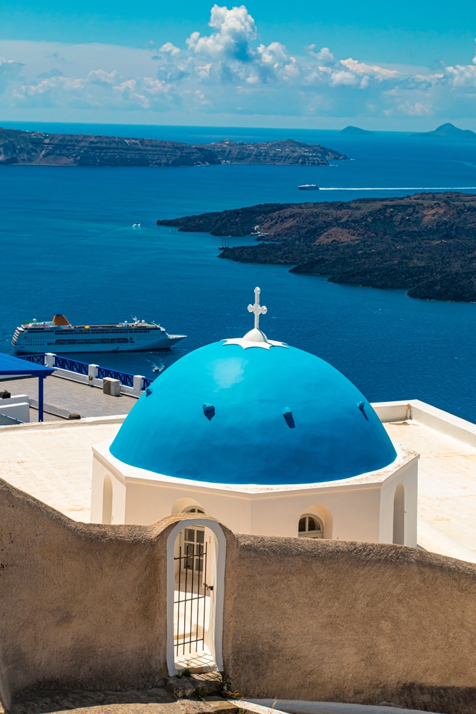 Γοητευτείτε από το νησί-φαινόμενο του Αιγαίου 