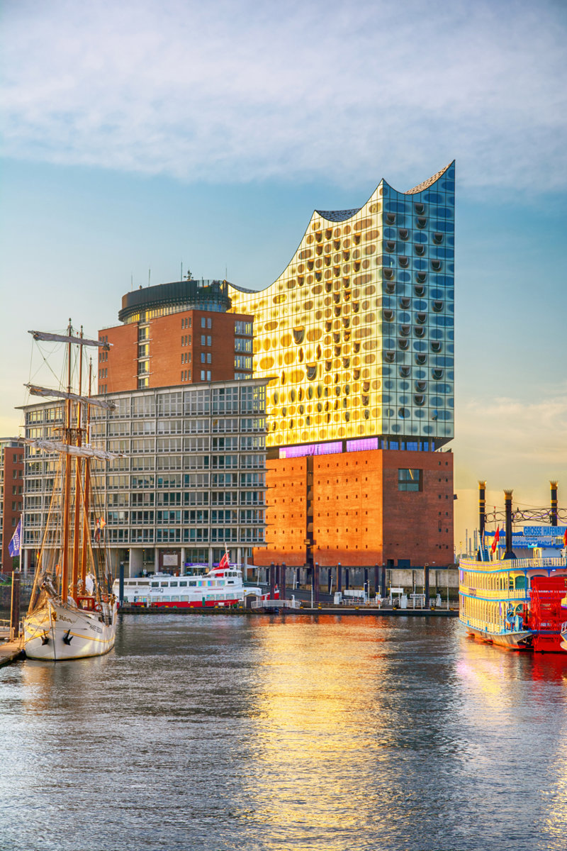 Περιηγηθείτε στο υπέροχο Αμβούργο 