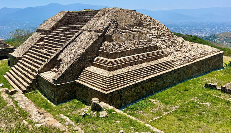 Το Μόντε Αλμπάν
