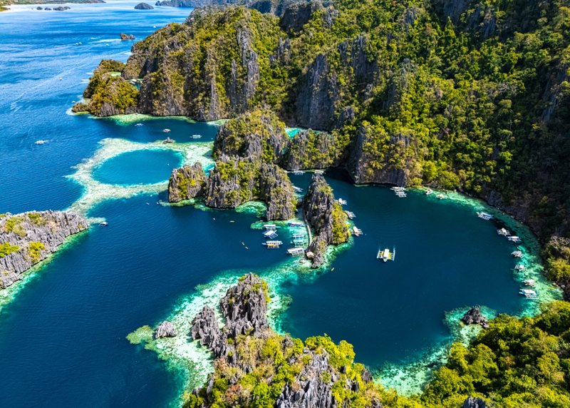 ΝΗΣΙ ΚΟΡΟΝ: περιήγηση εν πλω & εξερεύνηση θαλάσσιας ζωής