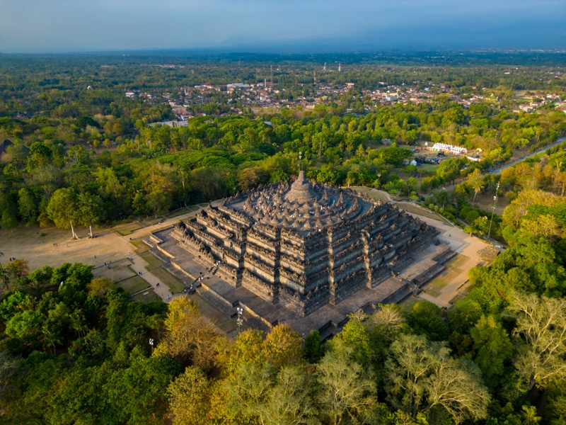 Μπορομπουντούρ, ο μεγαλύτερος βουδιστικός ναός του κόσμου