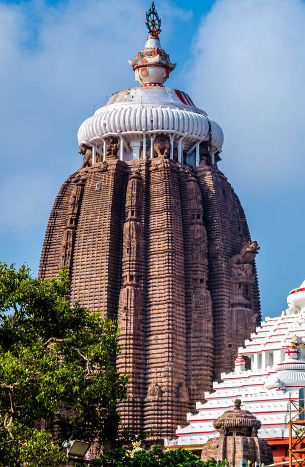 Επίσκεψη σε μνημειώδεις ναούς