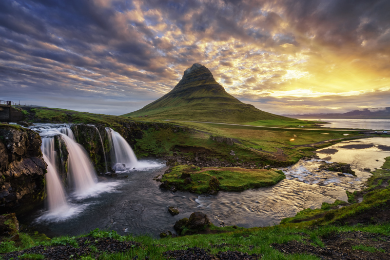Fly Over Iceland: Πετώντας πάνω από την Ισλανδία!