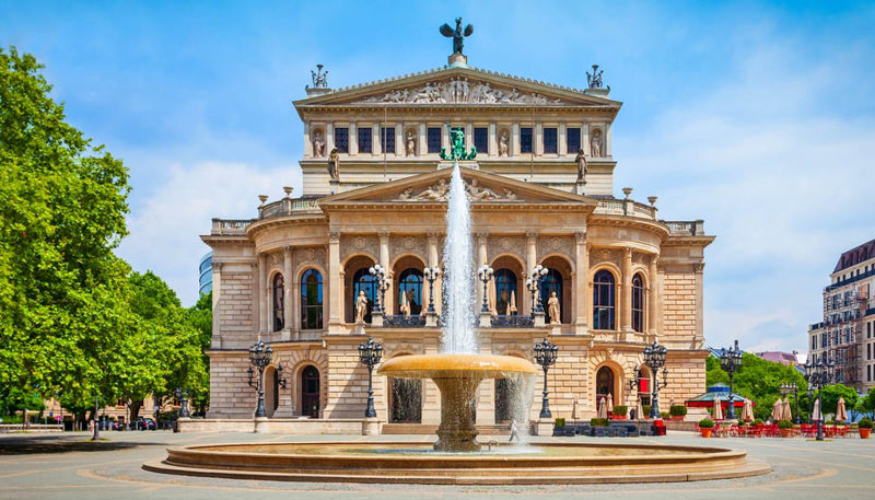 H παλιά όπερα της Φρανκφούρτης, Γερμανία