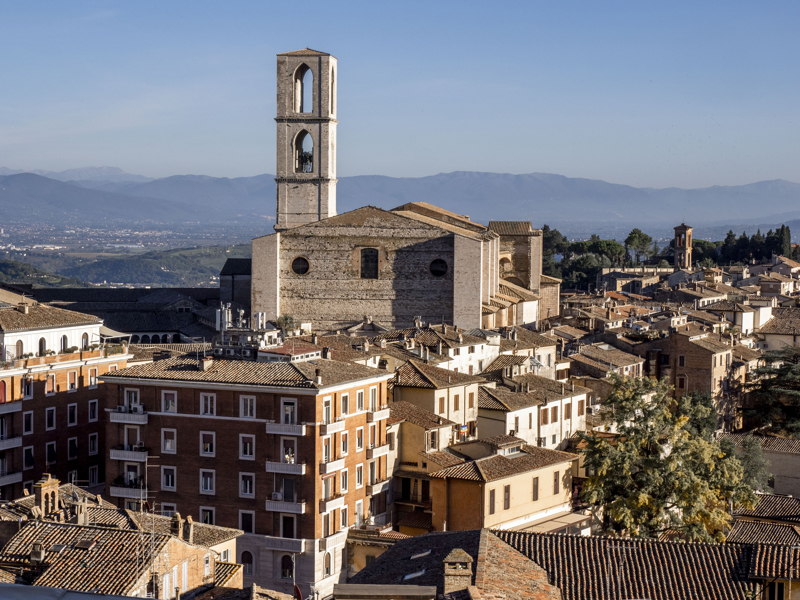 Γνωριμία με την Περούτζια