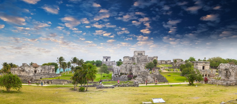 Ξενάγηση στον αρχαιολογικό χώρο του Τουλούμ