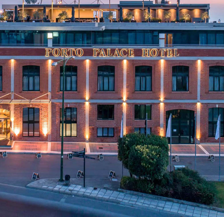 Πολυτελής διαμονή 