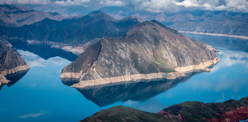 ΤΑΣΚΕΝΔΗ – πτήση για ΝΤΟΥΣΑΜΠΕ (Τατζικιστάν): ημερήσια εκδρομή στη λίμνη και το φράγμα ΝΟΥΡΕΚ