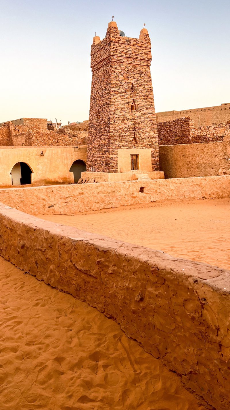 Δυο διανυκτερεύσεις στο Τσινγκουετί