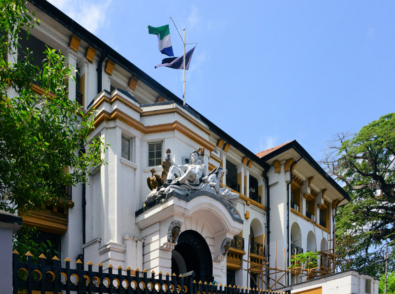 Γνωριμία με τη Φρίταουν 