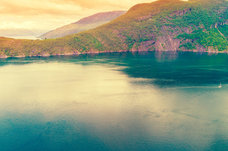 Σπάνια διανυκτέρευση σε Φιόρδ!