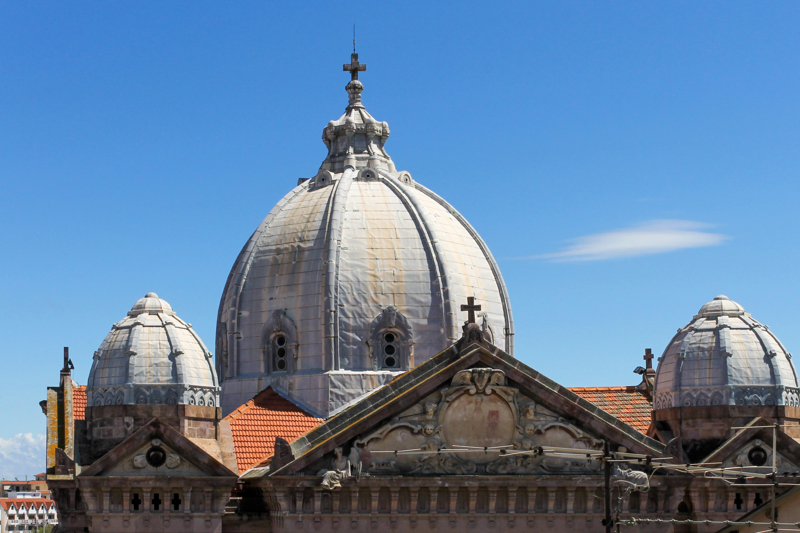 Ο Ιερός Ναός του Αγίου Θεράποντα