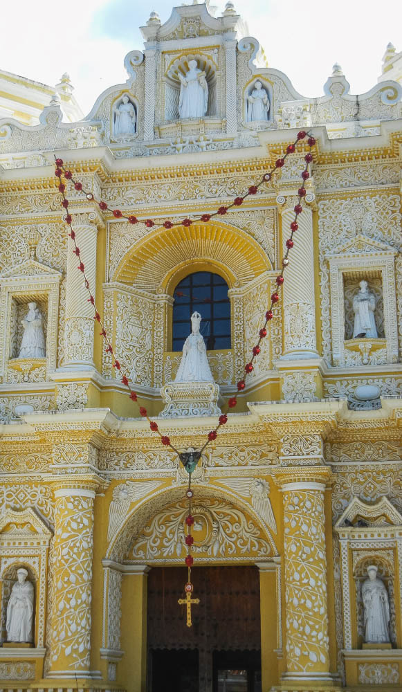 3 διανυκτερεύσεις στην πόλη-μνημείο της UNESCO, Αντίγουα