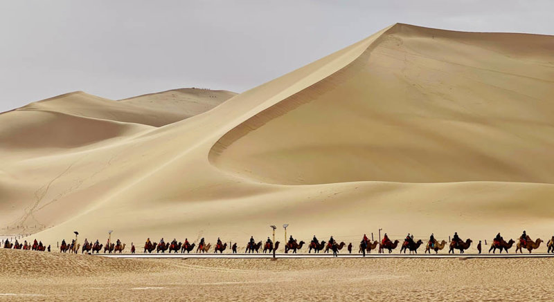 Αμμόλοφοι που Τραγουδούν, Κίνα