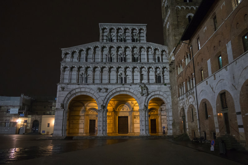 ΛΟΥΚΑ – ΤΣΙΝΚΟΥΕ ΤΕΡΕ – ΛΟΥΚΑ  