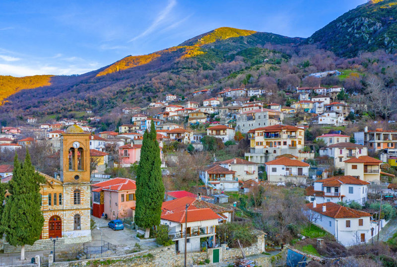 Αθήνα – Αμπελάκια Λάρισας – Καβάλα