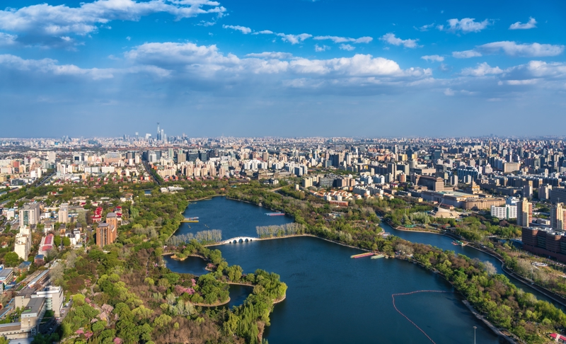 ΞΙΑΝ – ΠΕΚΙΝΟ (διαδρομή με το τρένο-βολίδα) 