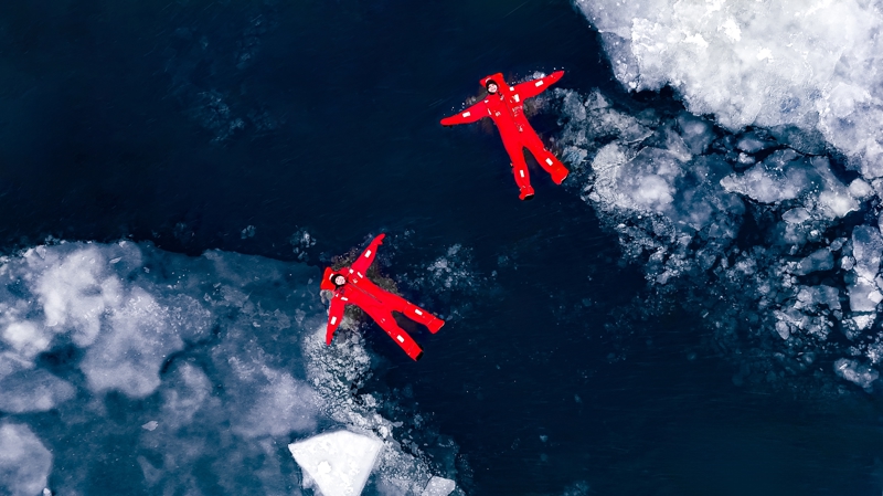 Κάνουμε δίωρη κρουαζιέρα με παγοθραυστικό