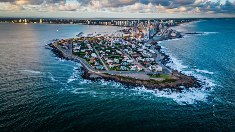 MΟΝΤΕΒΙΔΕΟ – εκδρομή στην Πούντα ντελ Έστε