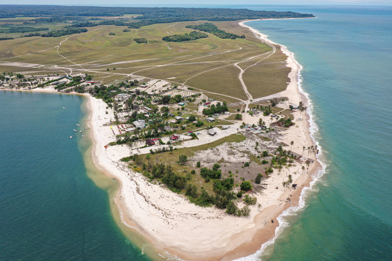 ΛΙΜΠΡΕΒΙΛ: Μικρή περιήγηση – ΛΑΜΠΑΡΕΝΕ 